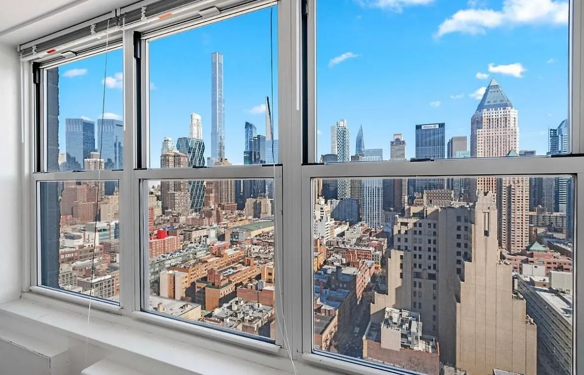 Midtown High Floor Fantastic Panoramic City View Corner 2 Bedroom Apartment New York